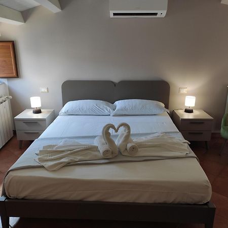 Casa Vacanze Tramonto Alla Marina Cefalù Exteriör bild