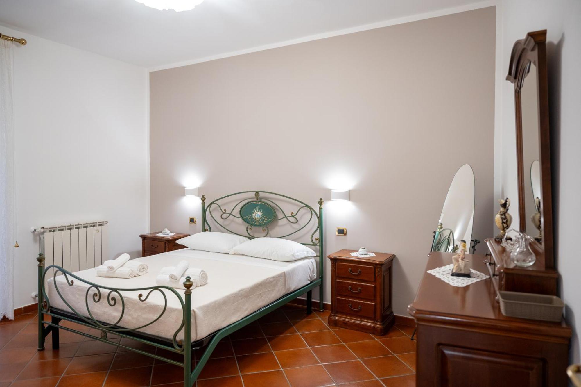 Casa Vacanze Tramonto Alla Marina Cefalù Exteriör bild