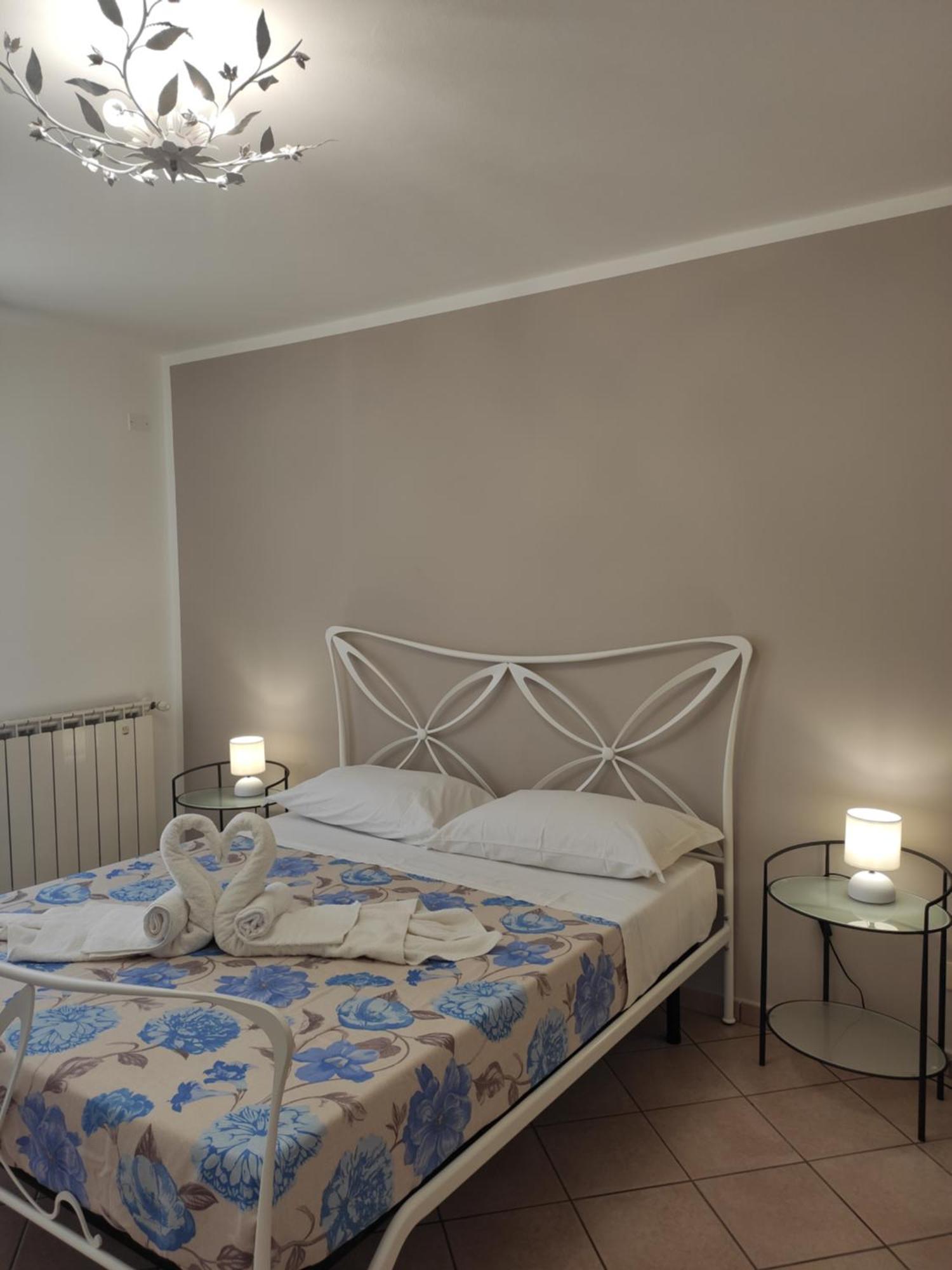 Casa Vacanze Tramonto Alla Marina Cefalù Exteriör bild